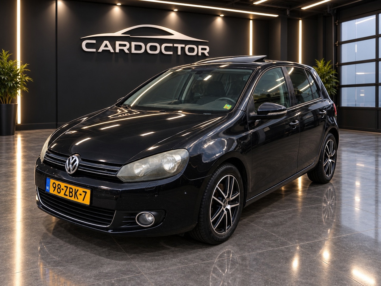 Volkswagen Golf - 1.4 TSI R-Line Edition - Automaat - Pano - Carplay - NW APK - NAP! - AutoWereld.nl