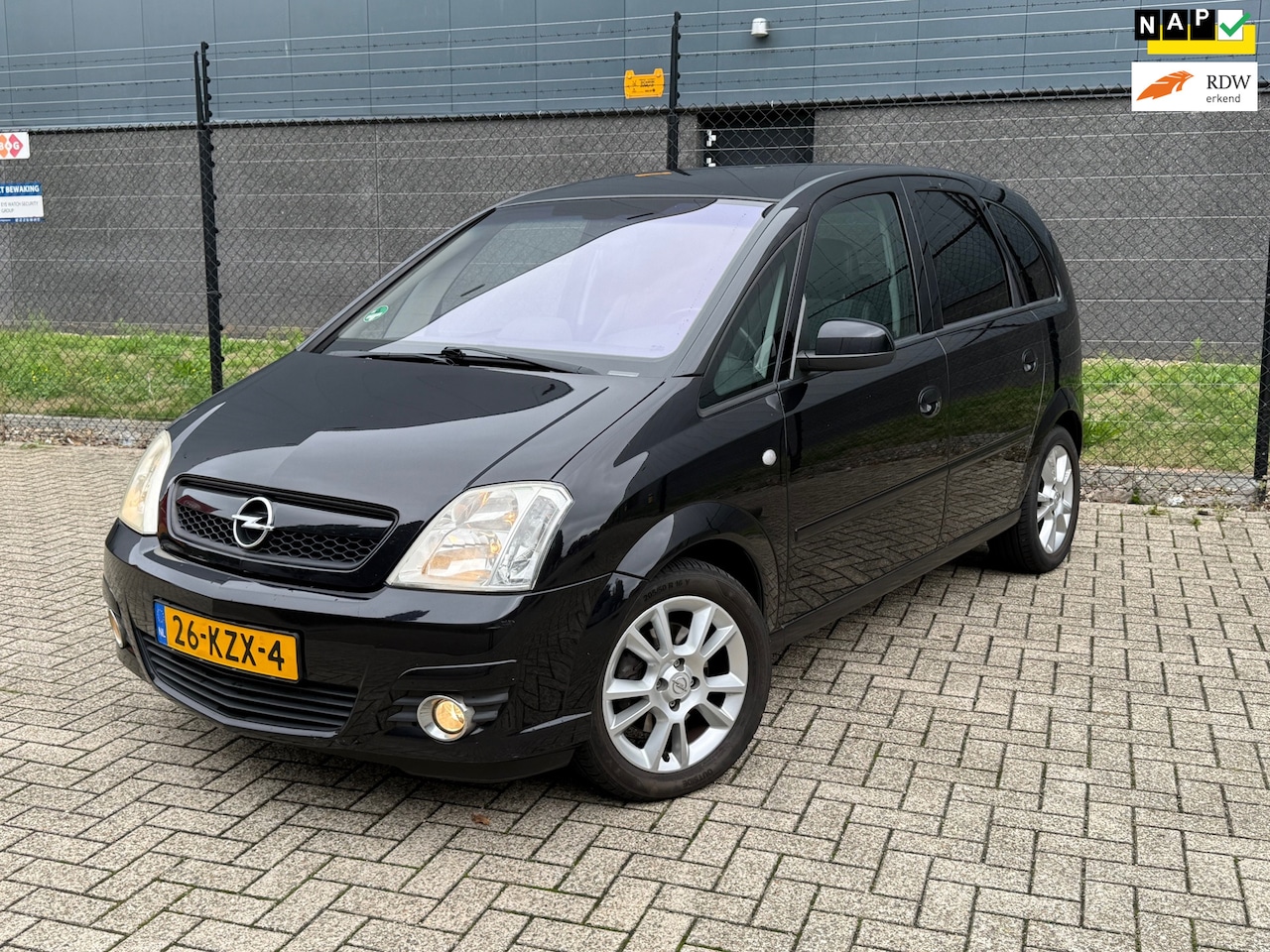 Opel Meriva - 1.6-16V Cosmo |CruiseControl| |Navi| |Trekhaak| - AutoWereld.nl