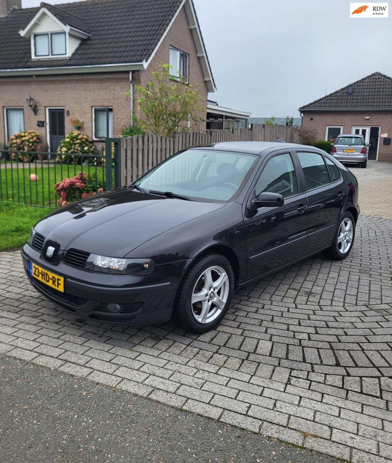 SEAT Leon - 1.6-16V Sport 1.6-16V Sport, Airco, CruisC, Trekhaak, 5-drs! - AutoWereld.nl