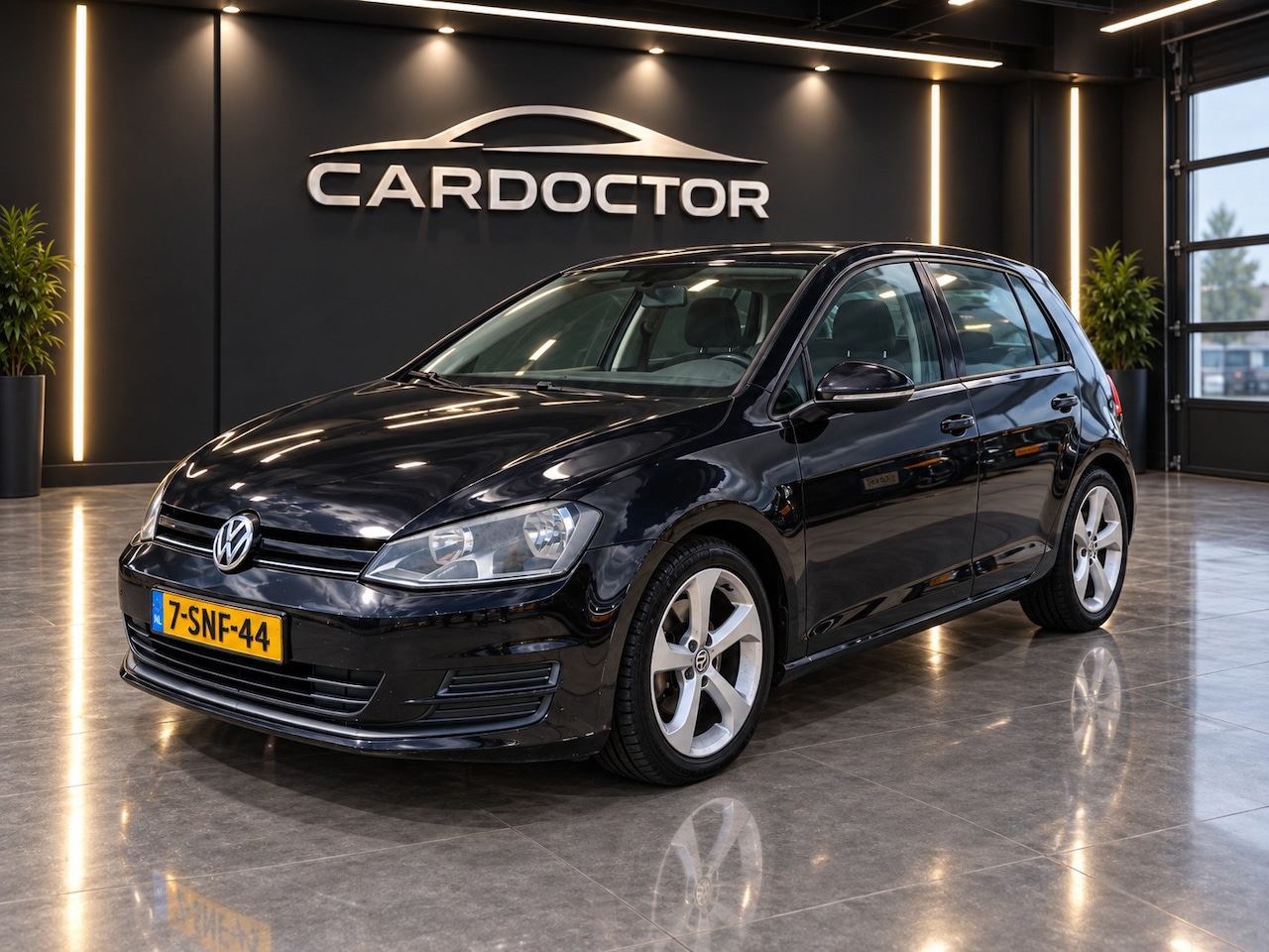 Volkswagen Golf - 1.6 TDI 1e eigenaar - Carplay - Airco - NW APK - NAP! - AutoWereld.nl