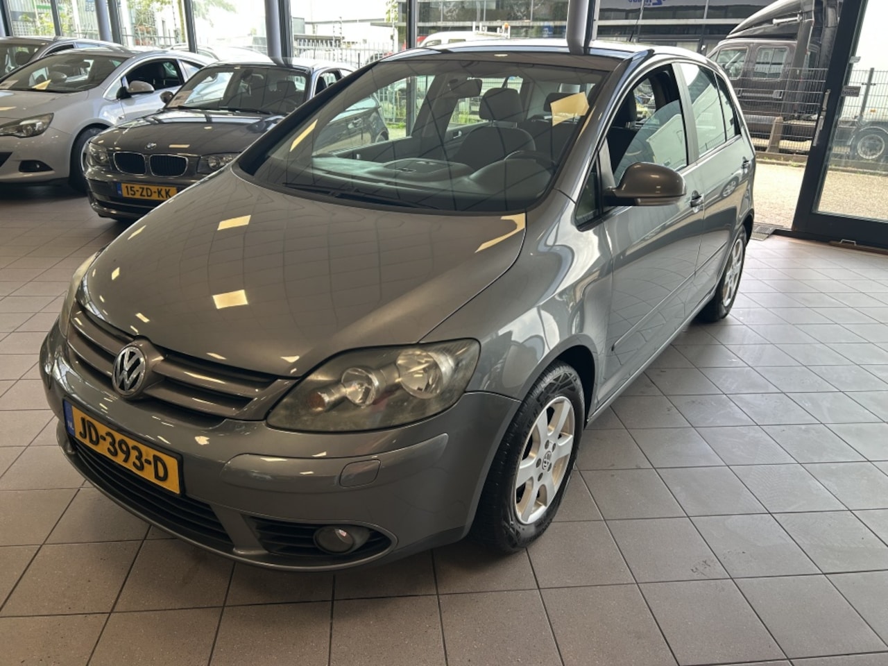 Volkswagen Golf Plus - 1.6 Turijn Airco APK 02-27 BJ 2007 !!! - AutoWereld.nl