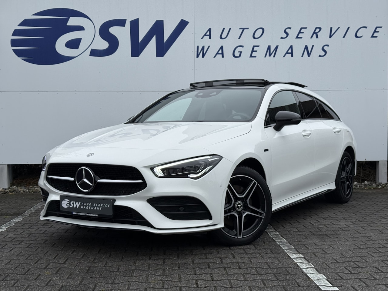 Mercedes-Benz CLA-klasse Shooting Brake - 250 e Business Solution AMG | Pano | Ambient Light | MultiBeam LED | DAB+ - AutoWereld.nl