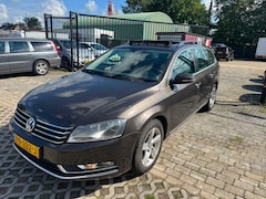 Volkswagen Passat Variant - 1.6 TDI Highline BlueMotion