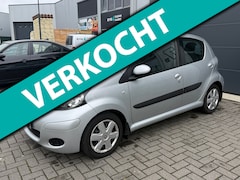 Toyota Aygo - 1.0 1e EIG AIRCO | NAVI | ELEKTR PAKKET | NAP |