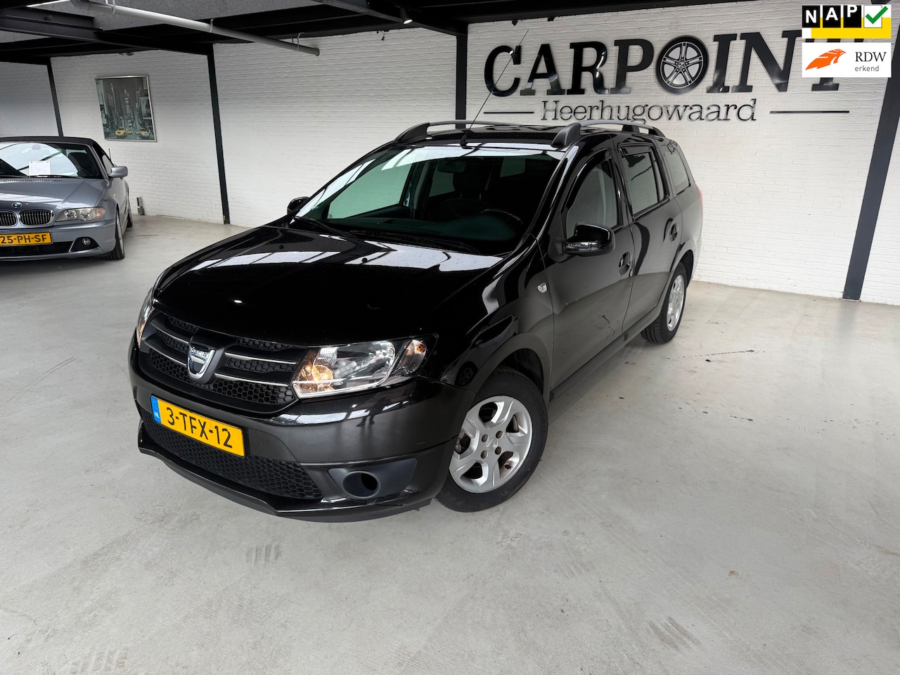 Dacia Logan MCV - 0.9 TCe Prestige 2014 Airco Apk Aug 2027 NAP Lm velgen Trekhaak Pdc - AutoWereld.nl