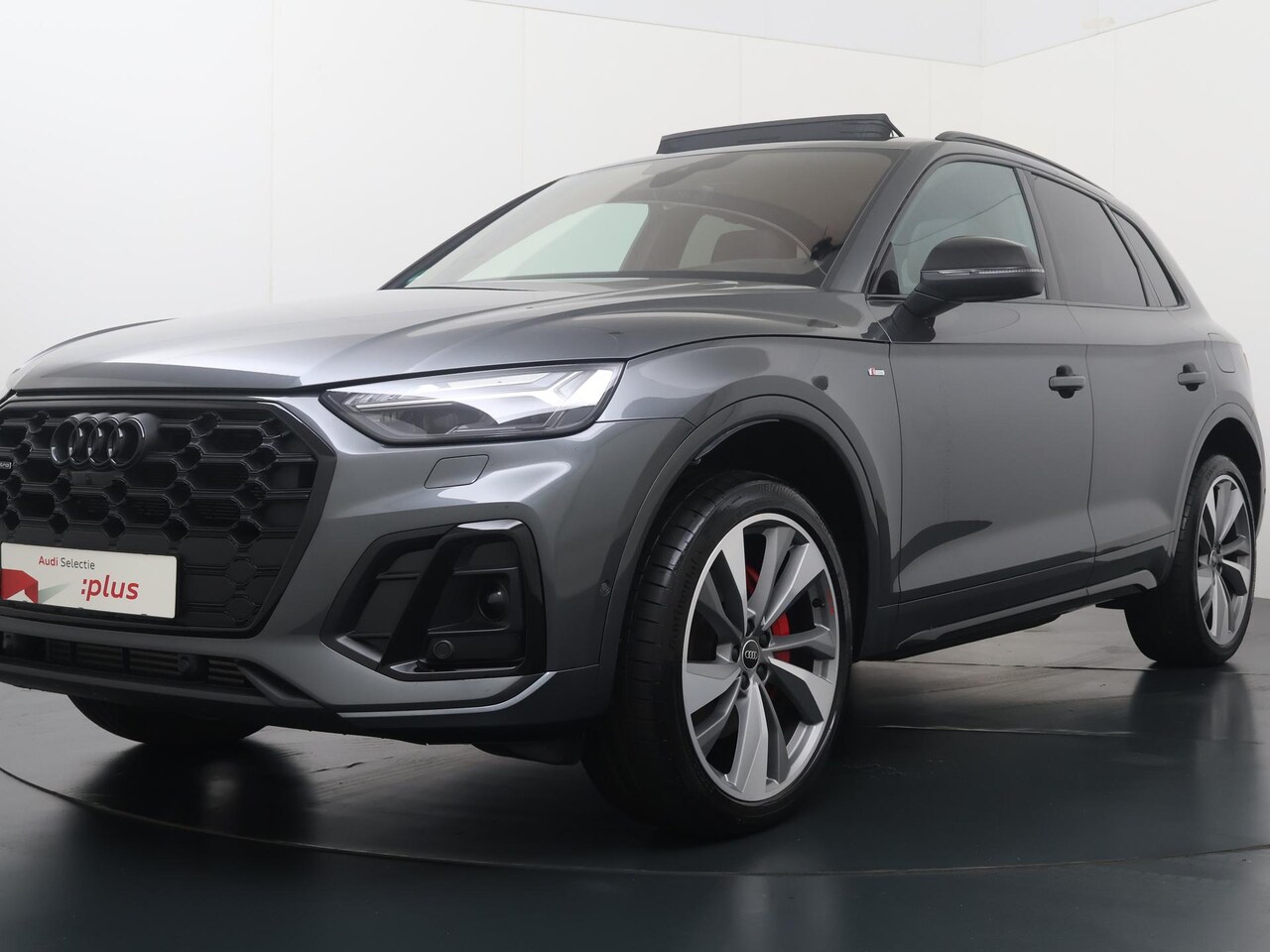 Audi Q5 - 55 TFSI e S edition Competition | 367 PK | SoH 100% | Trekhaak | Matrix LED koplampen | Pa - AutoWereld.nl