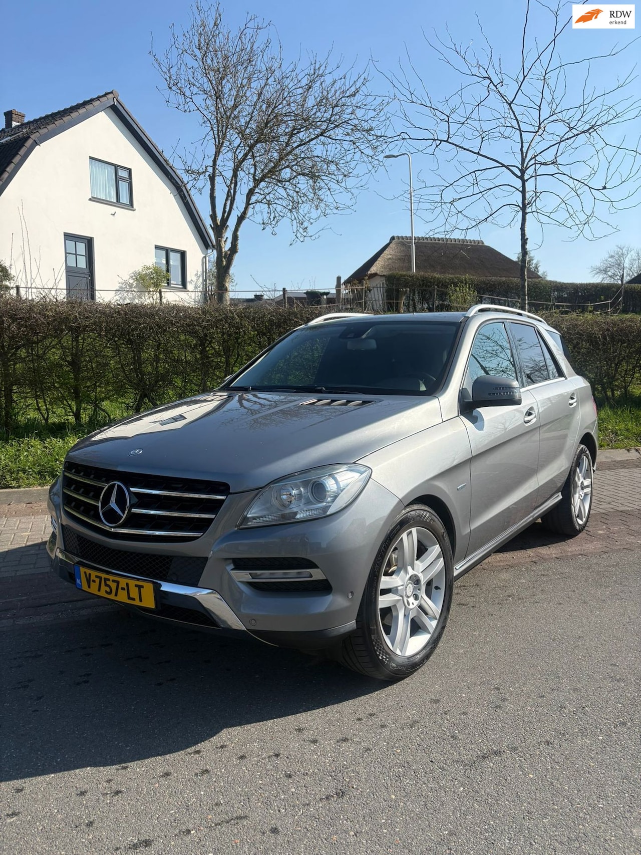 Mercedes-Benz ML-klasse - 350 BLUETEC 4MATIC Grijskenteken - AutoWereld.nl