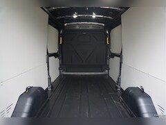 Ford Transit - 350L L3H2 Limited AUT-8 165PK BPM VRIJ Navi, Adap. Cruise, 360° Cam, Trekhaak NR. 225