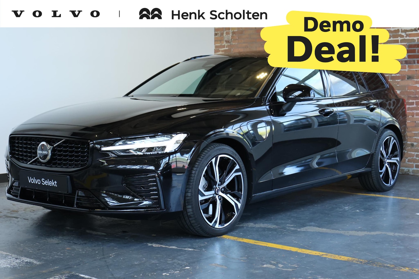Volvo V60 - T6 Plug-in hybrid AWD Plus Dark | Demo deal | Head-up Display | 360° Parkeercamera | Panor - AutoWereld.nl