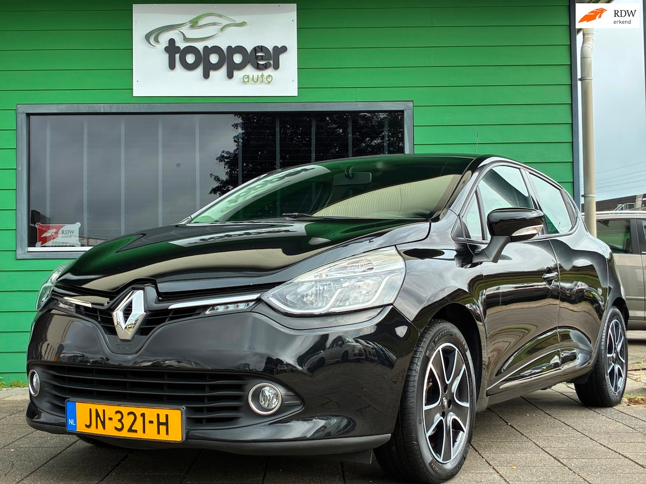 Renault Clio - 0.9 TCe Authentique|Navigatie|CruiseControl|Airco|LM-Velgen|Dealer Onderhouden|Nieuwe APK| - AutoWereld.nl
