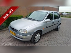 Opel Corsa - 1.2i-16V CDX