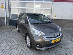 Toyota Verso S - 1.3 VVT-i Dynamic