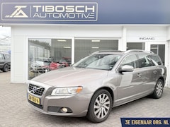 Volvo V70 - 2.0 D3 Summum 5 Cilinder Schuifdak Xenon