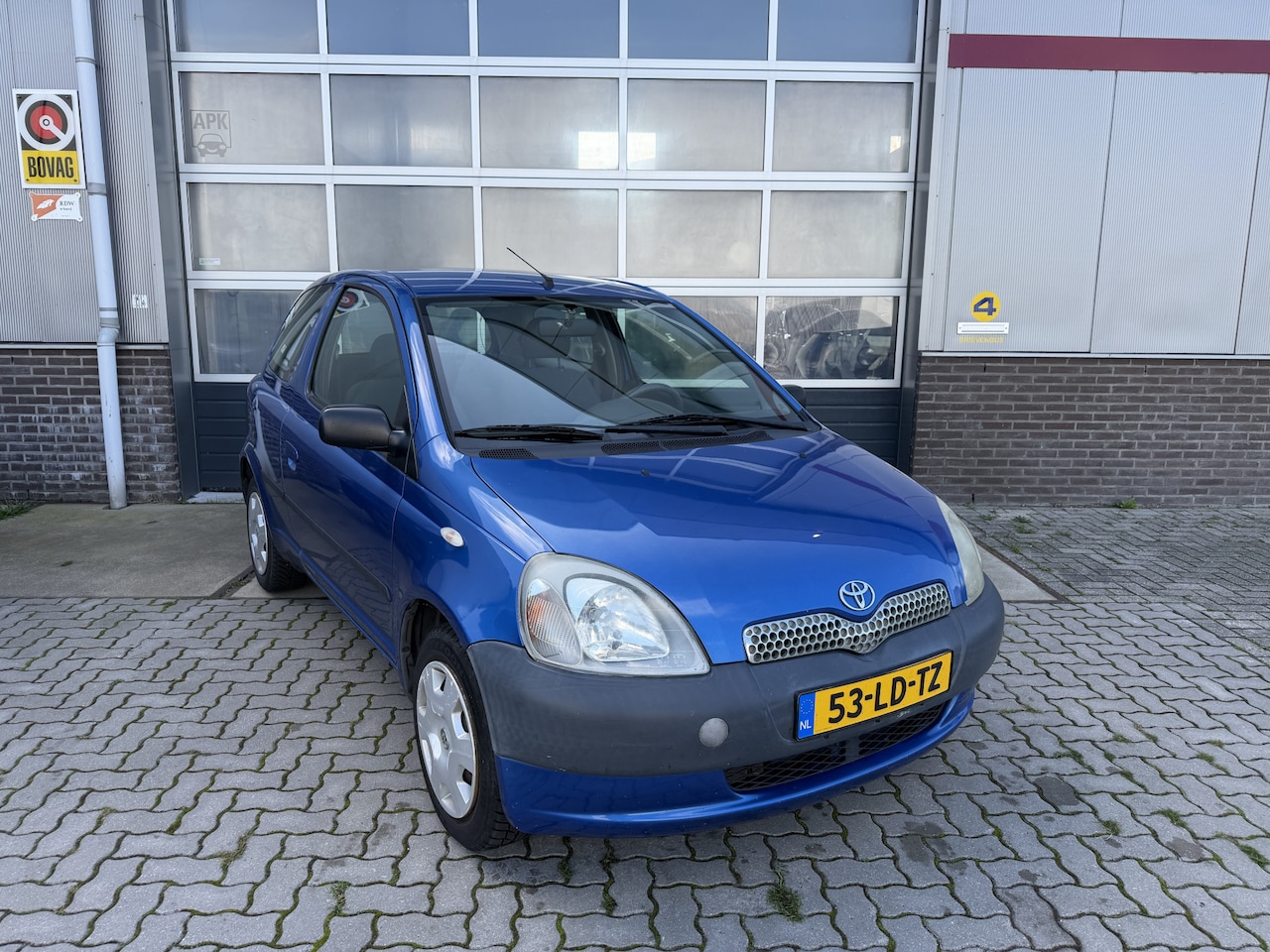 Toyota Yaris - 1.0-16V VVT-i YORIN 1.0-16V VVT-i YORIN - AutoWereld.nl
