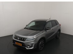 Suzuki Vitara - 1.4 Boosterjet Style Smart Hybrid | Trekhaak | Half leer | Adapt. cruise | 4 seiz. banden