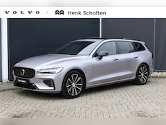 Volvo V60 - T8 Plug-in hybrid AWD Ultra Dark | Panoramadak | Trekhaak | 360 graden camera | Head-up di