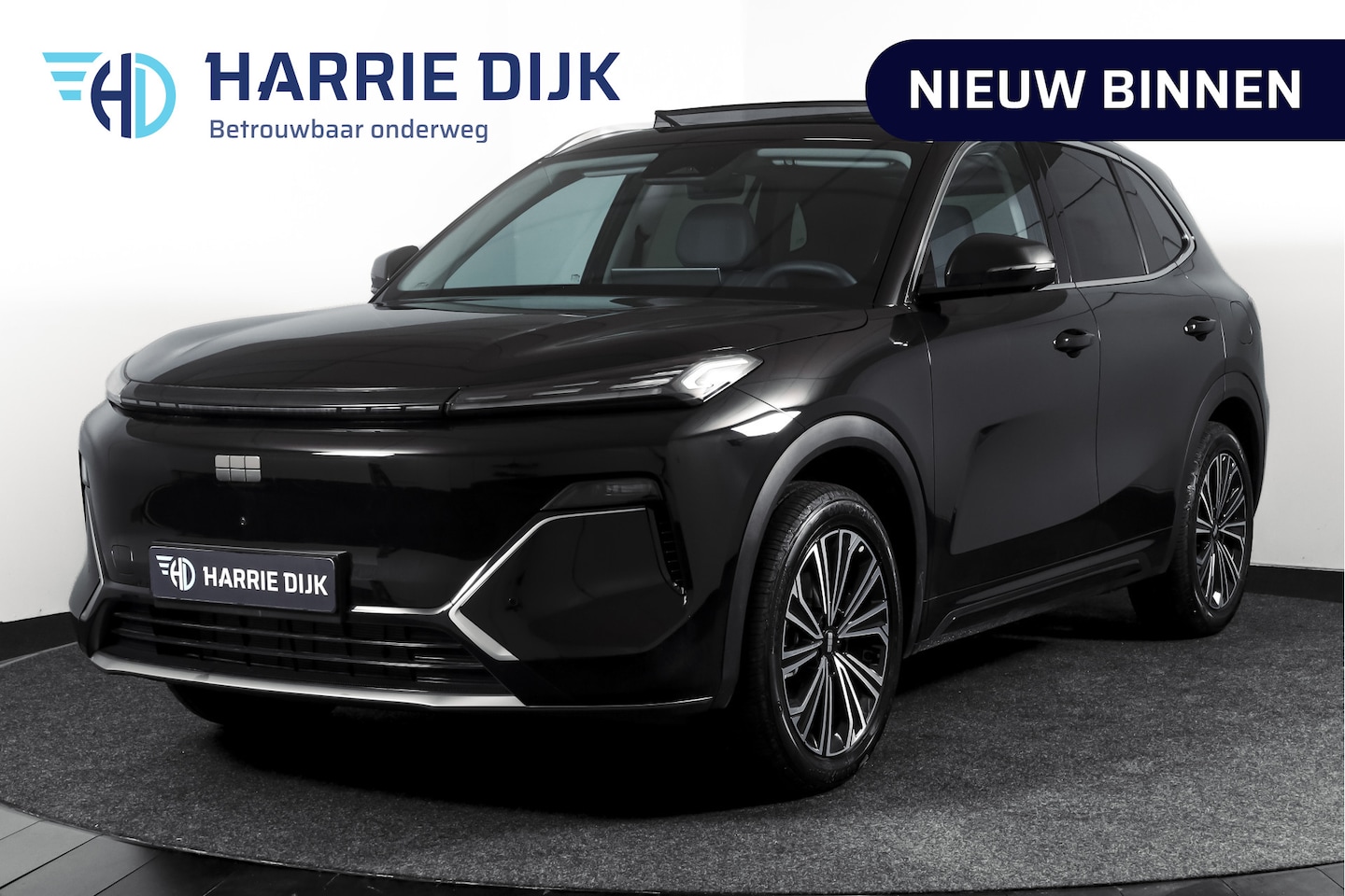 Geely Starray EM-i - 1.5 Max+ | S/K-Panodak | 360 Camera | NAV+App. Connect | V2L | Warmtepomp | HUD | Stoelver - AutoWereld.nl