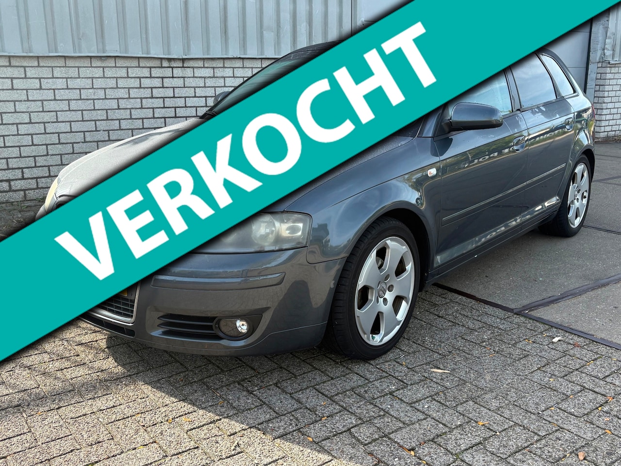 Audi A3 Sportback - 1.6 Attraction Pro Line 1.6 Attraction Pro Line - AutoWereld.nl