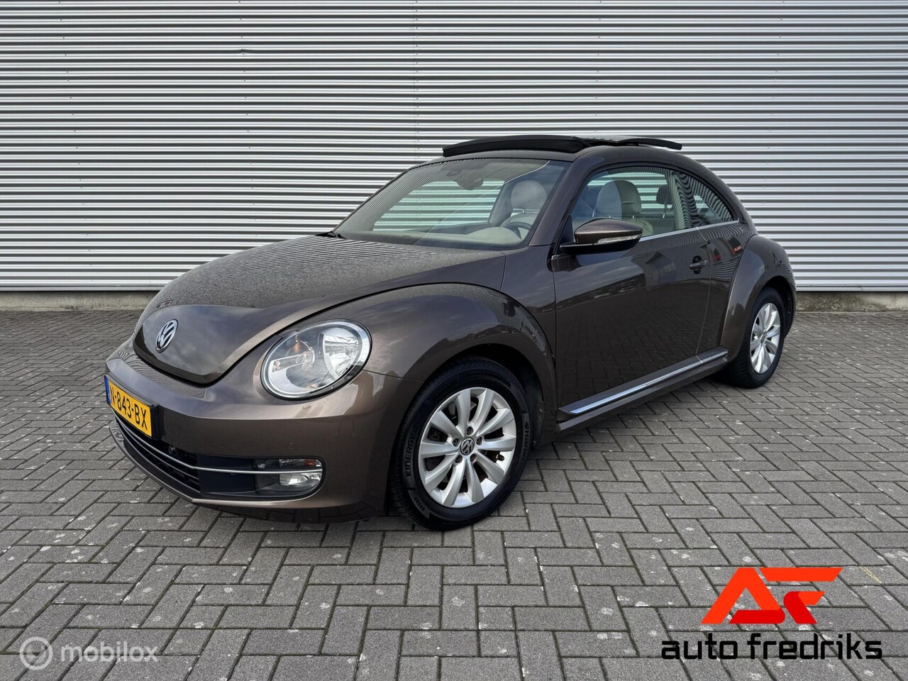 Volkswagen Beetle - 1.4 TSI Sport | Panorama dak | Stoelverwarming | - AutoWereld.nl