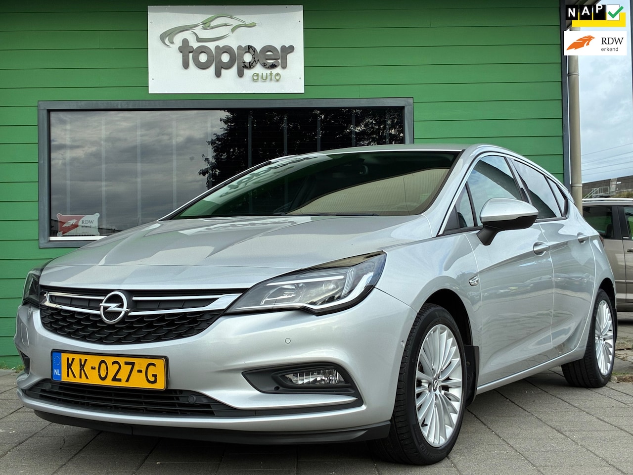 Opel Astra - 1.4 Innovation|1e Eigenaar|Camera|Navigatie|CruiseControl|PDC|Climatronic|Dealer Onderhoud - AutoWereld.nl