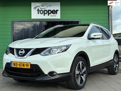 Nissan Qashqai - 1.2 Connect Edition|Panoramadak|Camera|Navigatie|CruiseControl|Climatronic|PDC|Nieuwe APK|