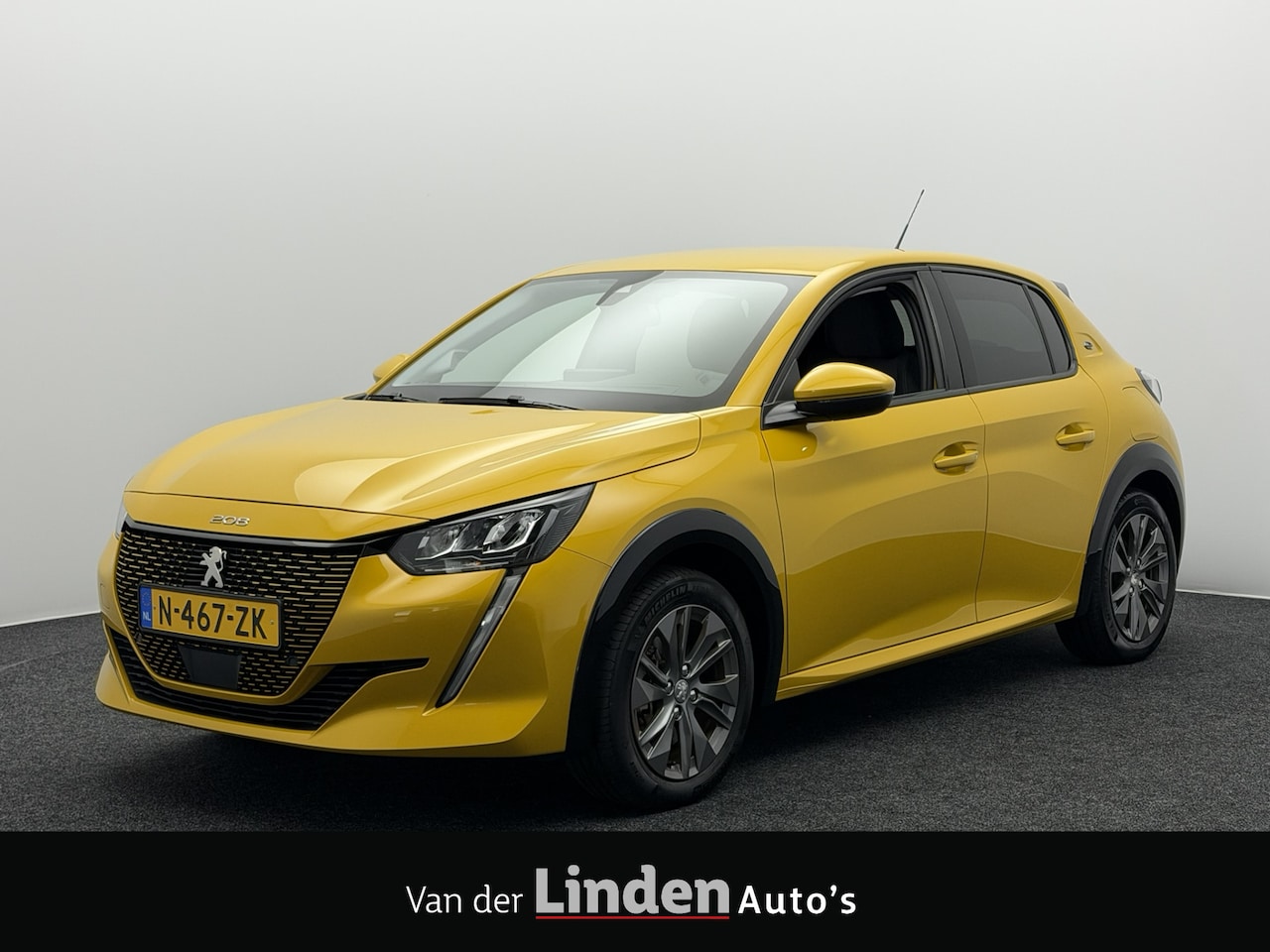 Peugeot e-208 - EV Allure Pack 50 kWh 3-fase | SoH 93,3% | 3D Cockpit | Adaptive Cruise | Navigatie | Stoe - AutoWereld.nl