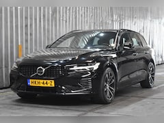 Volvo V60 - T6 350PK AWD Plus Dark | Harman Kardon | Trekhaak | 360 |