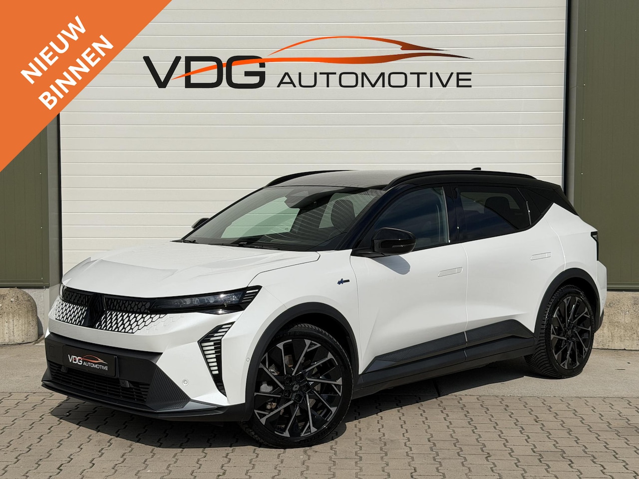 Renault Scenic E-Tech - EV87 220 long range Alpine / SOH 98% / WLTP 625km / Snel lader / Two Tone / Adaptive Cruis - AutoWereld.nl