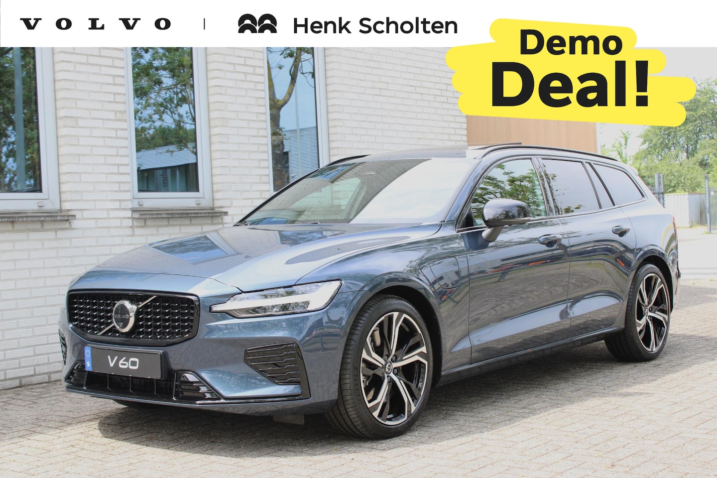 Volvo V60 - T6 AWD Plug-in Hybrid Aut. Plus/Dark | Voor- en achter stoelen verwarmd | Head- up Display - AutoWereld.nl