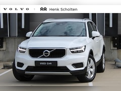 Volvo XC40 - T4 AWD Momentum Pro | parkeersensor voor + achter | Parkeer camera | Verwarmde voorstoelen