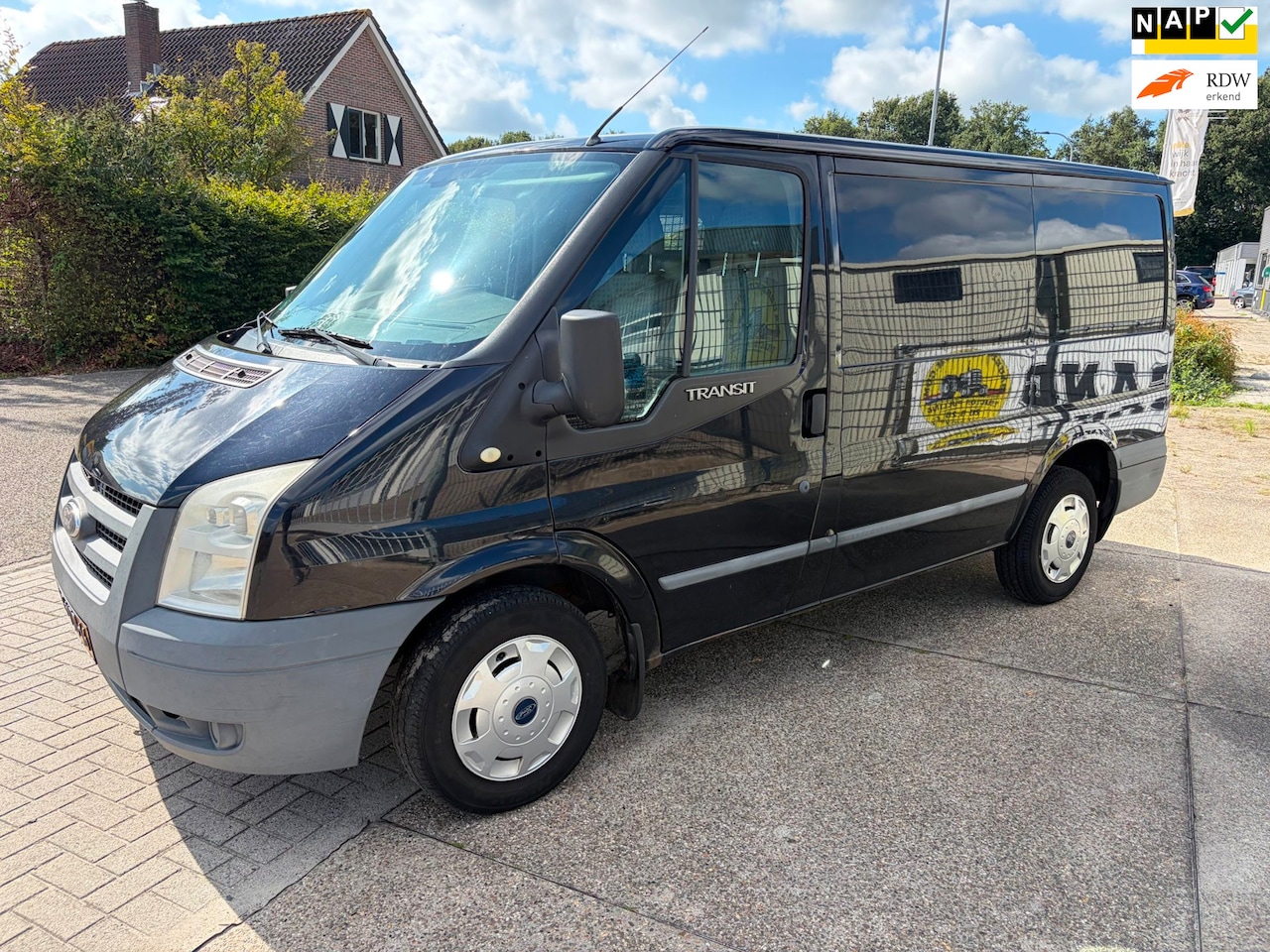 Ford Transit - 260S 2.2 TDCI Economy Edition 260S 2.2 TDCI Economy Edition - AutoWereld.nl