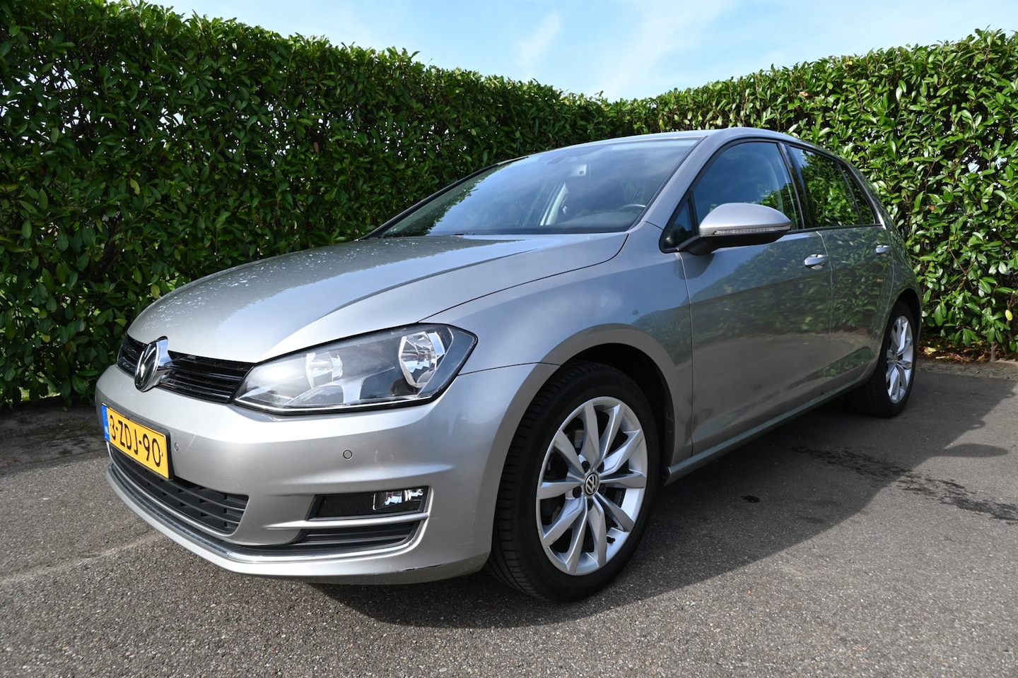 Volkswagen Golf - 1.2 TSI Highline. Origineel Nederlandse auto met NAP. - AutoWereld.nl