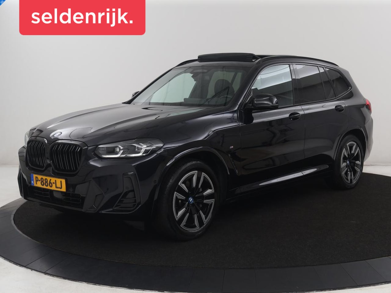 BMW iX3 - Executive 80 kWh M-Sport | SOH 94.4% | Panoramadak | Leder | Adaptive cruise | Trekhaak | - AutoWereld.nl