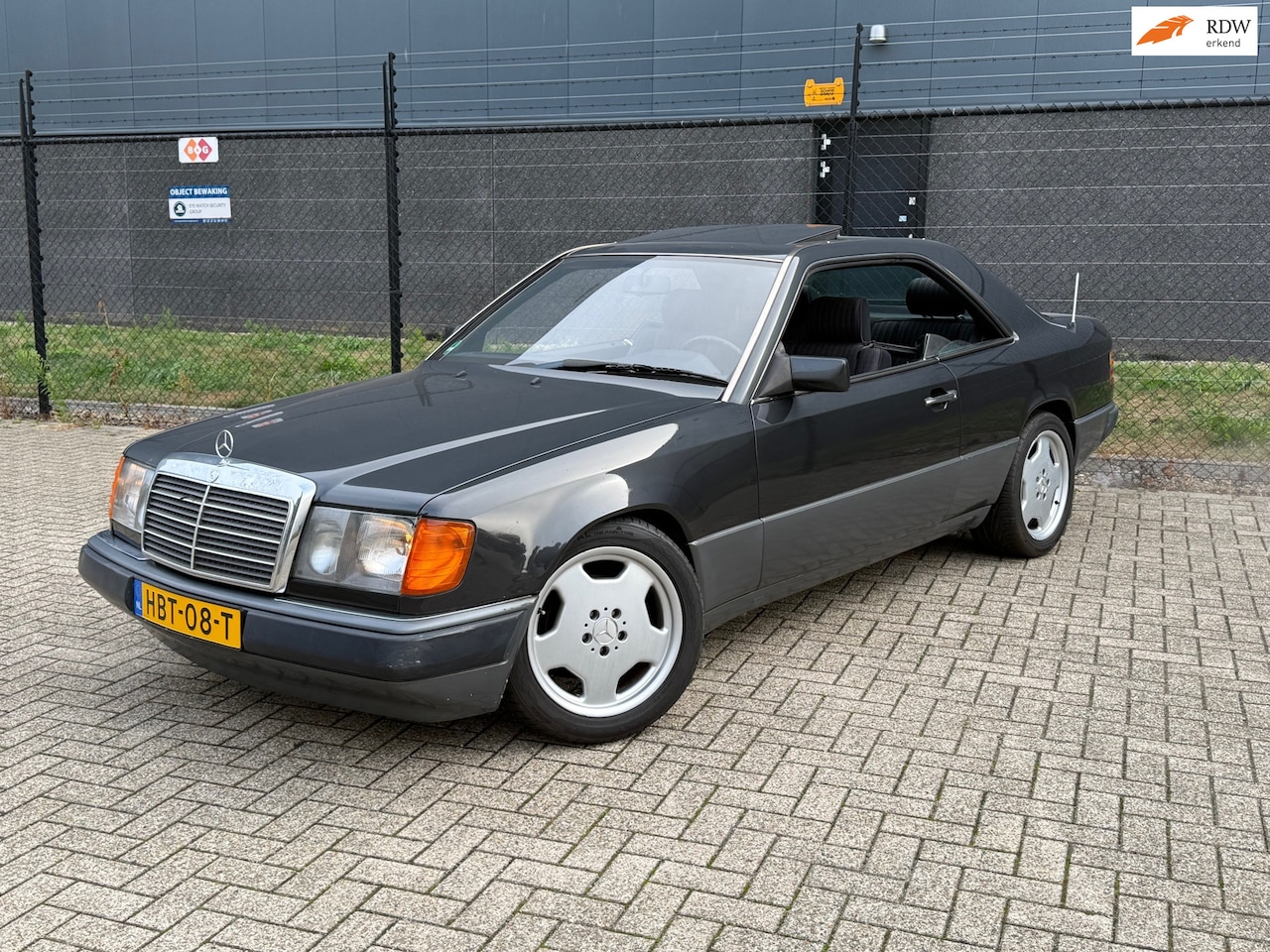 Mercedes-Benz 200-500 (W124) - CE(W124) 230 CE |Automaat| |Schuifkanteldak| - AutoWereld.nl