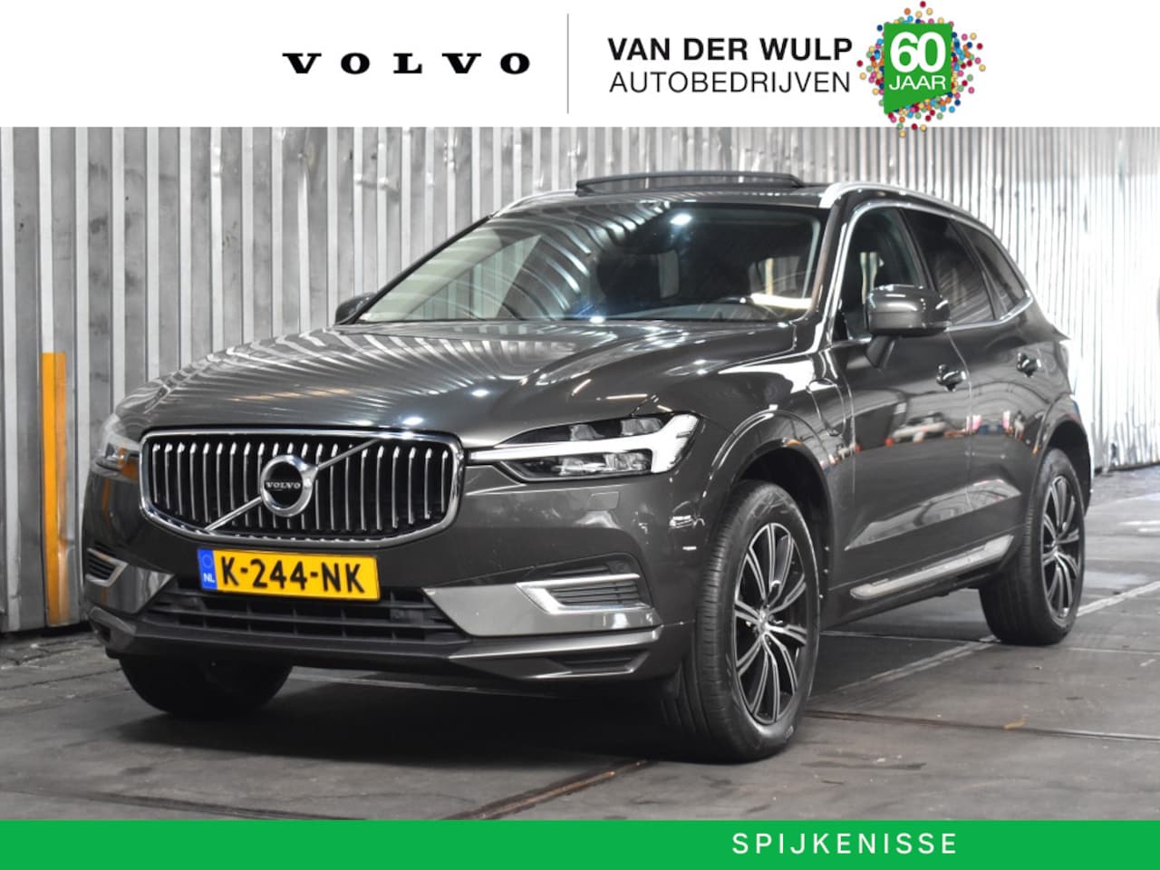 Volvo XC60 - T8 390pk AWD Inscription | Schuifdak | BLIS | Trekhaak | Harman/Kardon - AutoWereld.nl