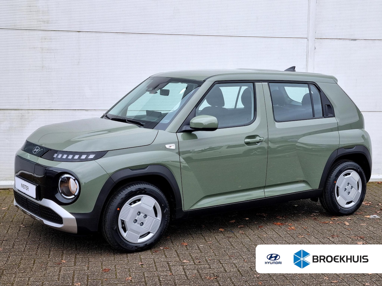 Hyundai Inster - E-Motion 49 kWh / Navigatie / Airco / Cruise control Adaptief / Apple Carplay/Android Auto - AutoWereld.nl