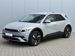 Hyundai IONIQ 5 - Long Range Pure Edition 84 kWh / €2000 Voordeel / Stoelverwarming voor en achter / Verschu