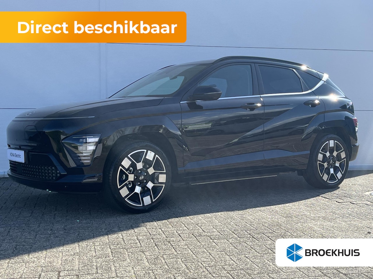 Hyundai Kona Electric - Premium 64.8 kWh / € 4300,- Voordeel Op Nieuwprijs / Uit Voorraad Leverbaar / Navigatie / - AutoWereld.nl