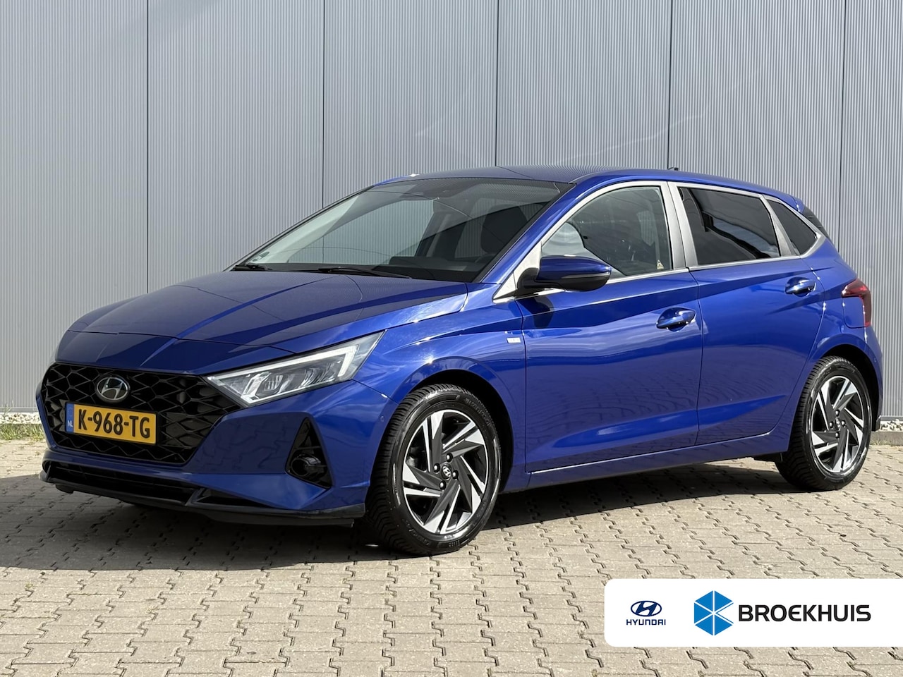 Hyundai i20 - 1.0 T-GDI Premium / Keyless entry / Climate control / Navigatie / Verwarmde stoelen + stuu - AutoWereld.nl