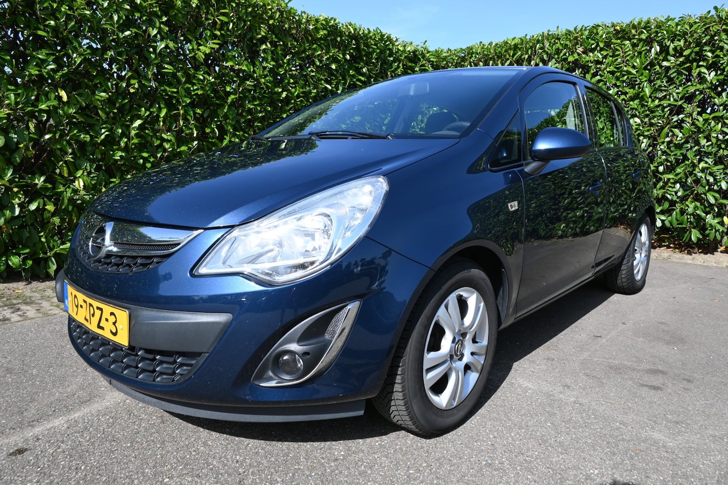 Opel Corsa - 1.4-16V Cosmo. Origineel Nederlandse auto met NAP. - AutoWereld.nl