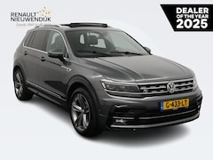 Volkswagen Tiguan - 1.5 TSI ACT Highline Business R AUTOMAAT | PANODAK | TREKHAAK | NAVI | STOELVERW. | LED