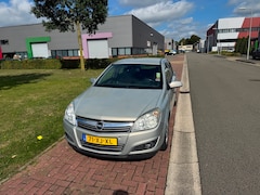 Opel Astra - 1.6 Temptation
