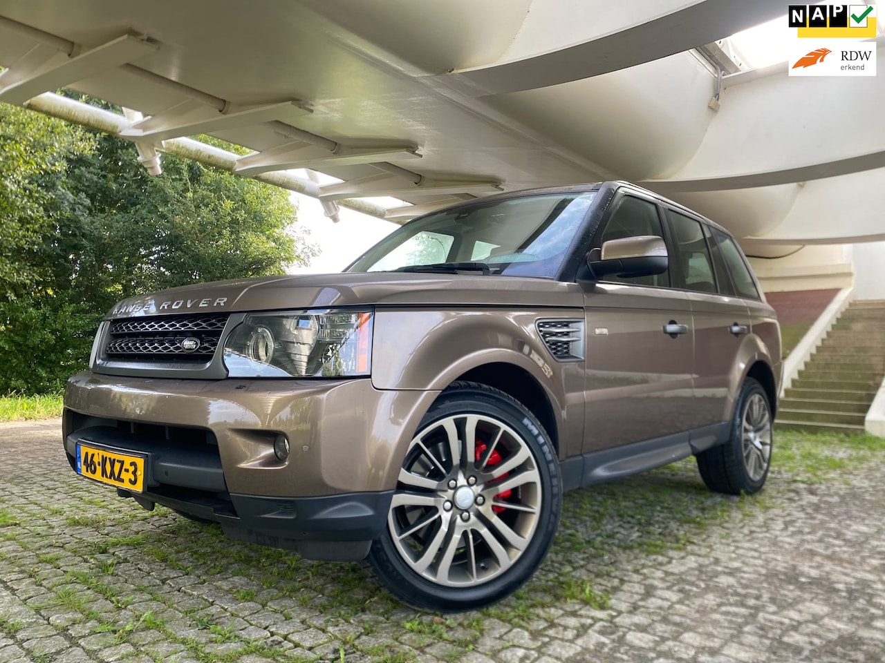 Land Rover Range Rover Sport - 3.0 TDV6 HSE 3.0 TdV6 HSE - AutoWereld.nl