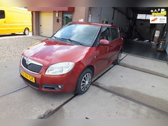 Skoda Fabia - 1.4-16V Ambiente Airco