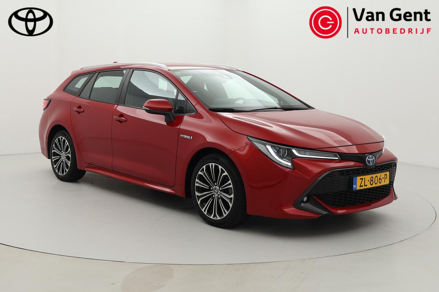 Toyota Corolla Touring Sports - 1.8 Hybrid Style | Trekhaak | Navigatie | Apple Carplay / Android Auto | Stoelverwarming | - AutoWereld.nl