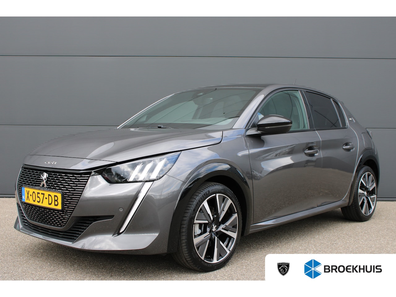Peugeot 208 - 1.2 PureTech GT | Navigatie | Camera | Panoramadak | Stoelverwarming | Black Diamond | Ful - AutoWereld.nl