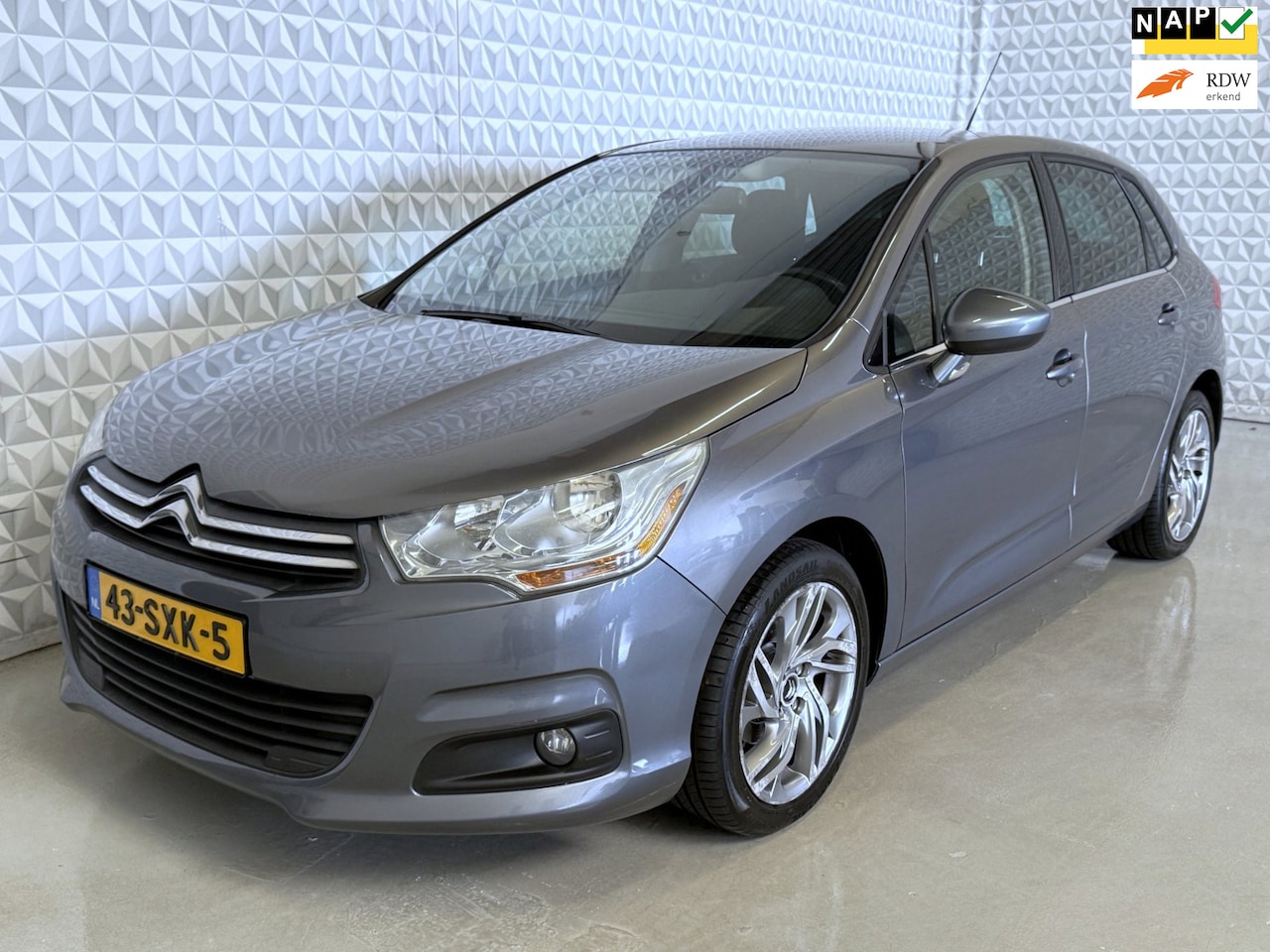 Citroën C4 - 1.4 VTi Airco Cruise Navigatie TREKHAAK (2012) - AutoWereld.nl