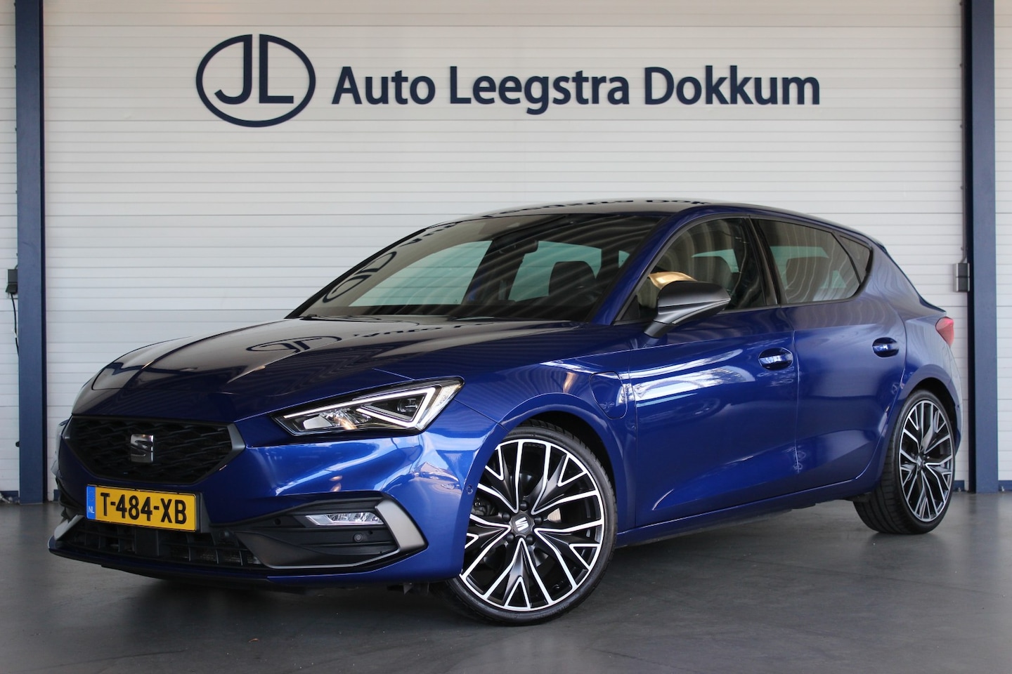 SEAT Leon - 1.4 TSI eHybrid PHEV FR SOH 92% | Trekhaak | Camera | Eibach | Adapt. Cruise | Carplay | N - AutoWereld.nl