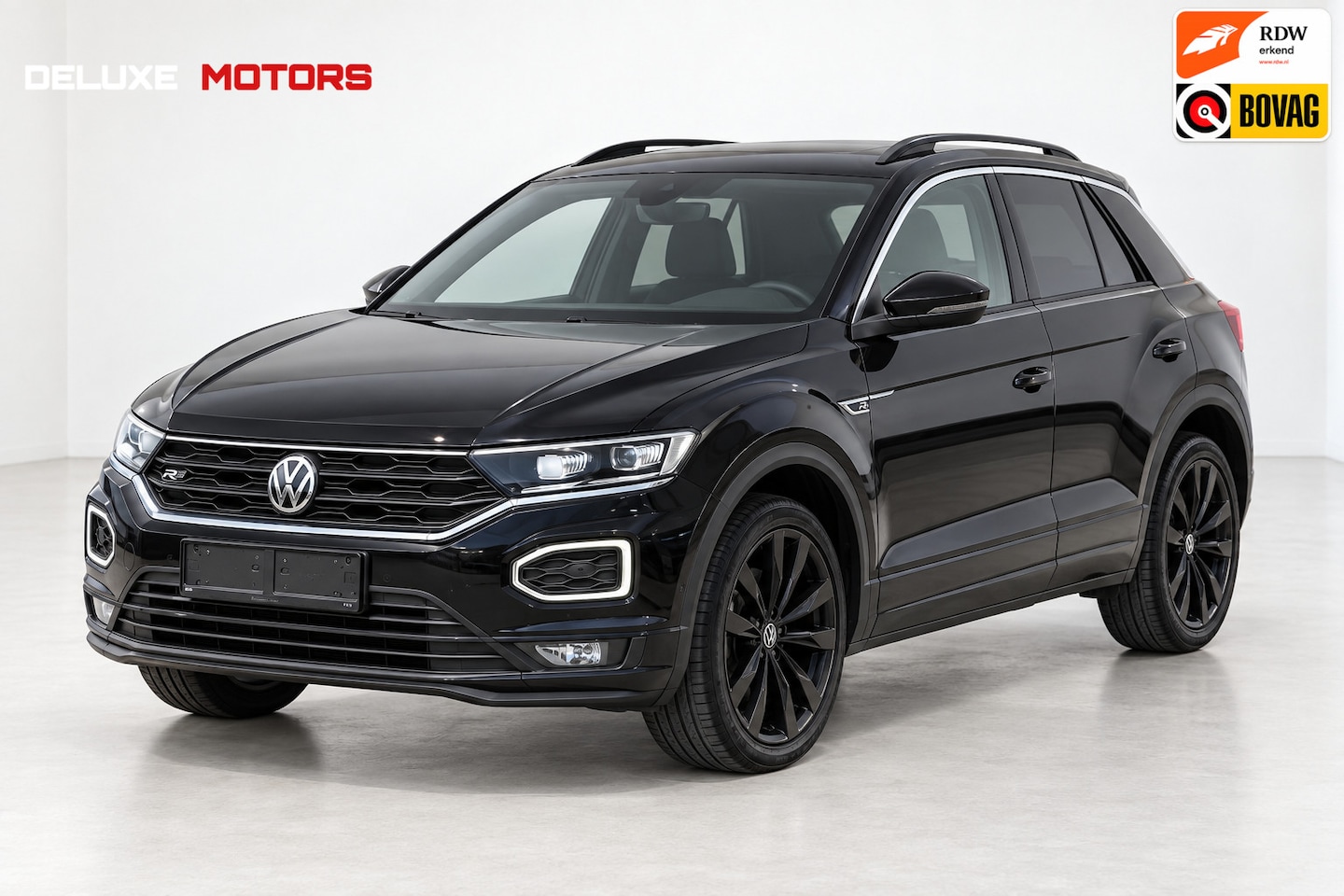 Volkswagen T-Roc - 1.5 TSI R-Line Beats|Pano|Keyless|Virtual - AutoWereld.nl