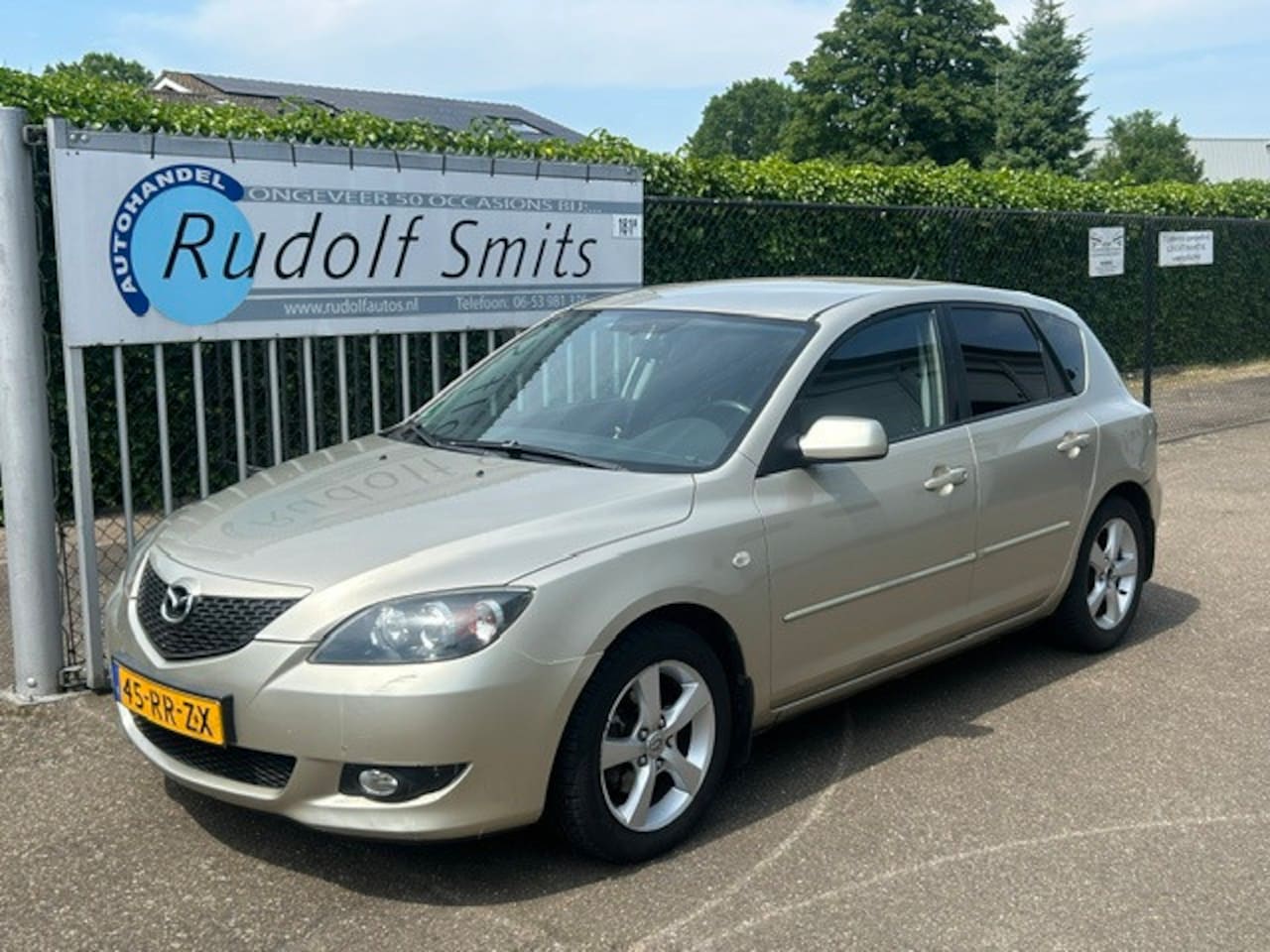 Mazda 3 Sport - 1.6 Executive *apk 27-03-2027* - AutoWereld.nl